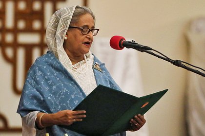 Бежавшая в Индию экс-премьер Бангладеш запросила убежище в Великобритании