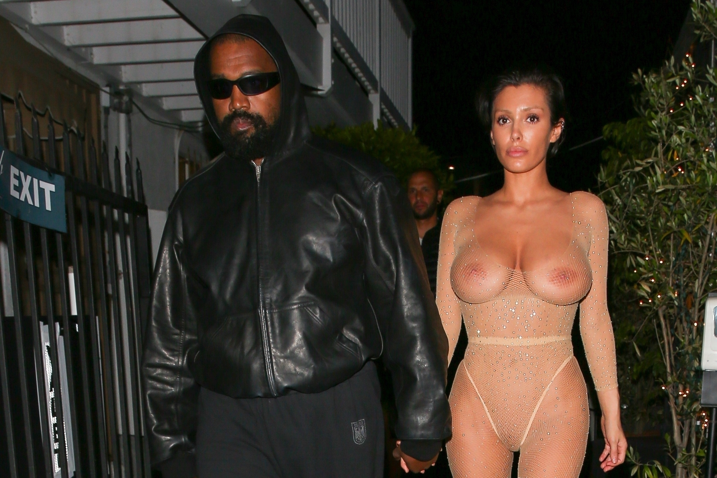 Kanye anti-semitic west's wifehandler bianca nsfw o-t lounge