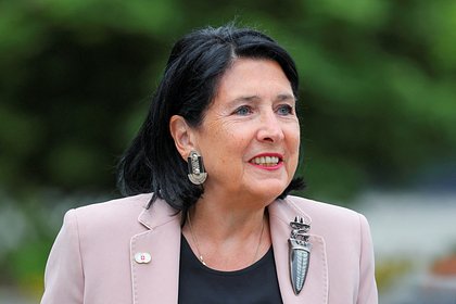 Президент Грузии вызвала главу правящей партии на дебаты