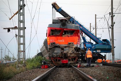 Водителя cтолкнувшегося с поездом грузовика заподозрили в планировании этой аварии