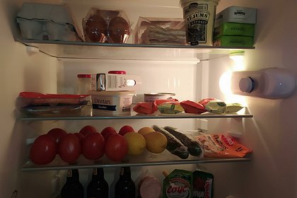 Домохозяйкам назвали запрещенные для холодильника места