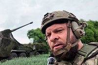 Украинский дрон атаковал машину с известным военкором Евгением Поддубным. Что об этом известно?