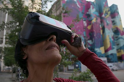 Microsoft to Release Augmented Reality Glasses
