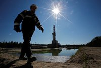 День нефтяника в 2025 году. Какого числа отмечается праздник работников нефтяной промышленности?