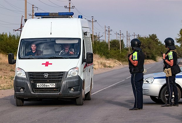 Автомобиль скорой помощи рядом с ИК-19 в городе Суровикино