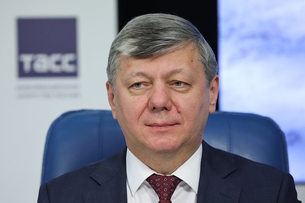 Дмитрий Новиков