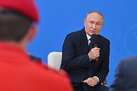 «Надо разобраться с этими бандитами». Путин раскрыл военные планы России до перехода к мирным переговорам с Украиной 