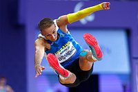 Украинский спортсмен назвал российского паралимпийца недоразумением. Тот завоевал золото с рекордом Игр 