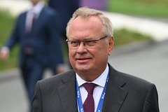Андрей Костин
