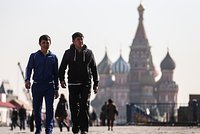 В России создадут реестр нелегальных мигрантов. Попавшим туда запретят жениться, водить машину и пользоваться банками 