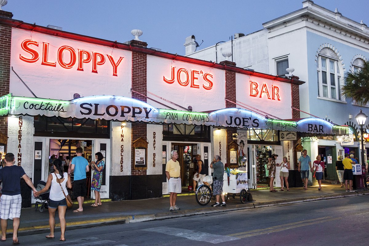 Бар Sloppy Joe's