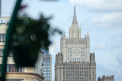 МИД запросил разъяснения у Узбекистана после избиения школьника на уроке русского языка