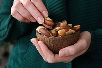 Польза и вред бразильского ореха. Полезные свойства для мужского и женского организмов