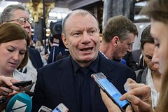 Владимир Потанин