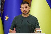 На Западе заявили, что Зеленский хочет прекращения огня и готов на уступки. Согласится ли он отказаться от территорий? 