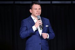 Славомир Ментцен