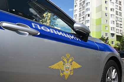 Полиция задержала удовлетворявшего себя в общественном месте мужчину