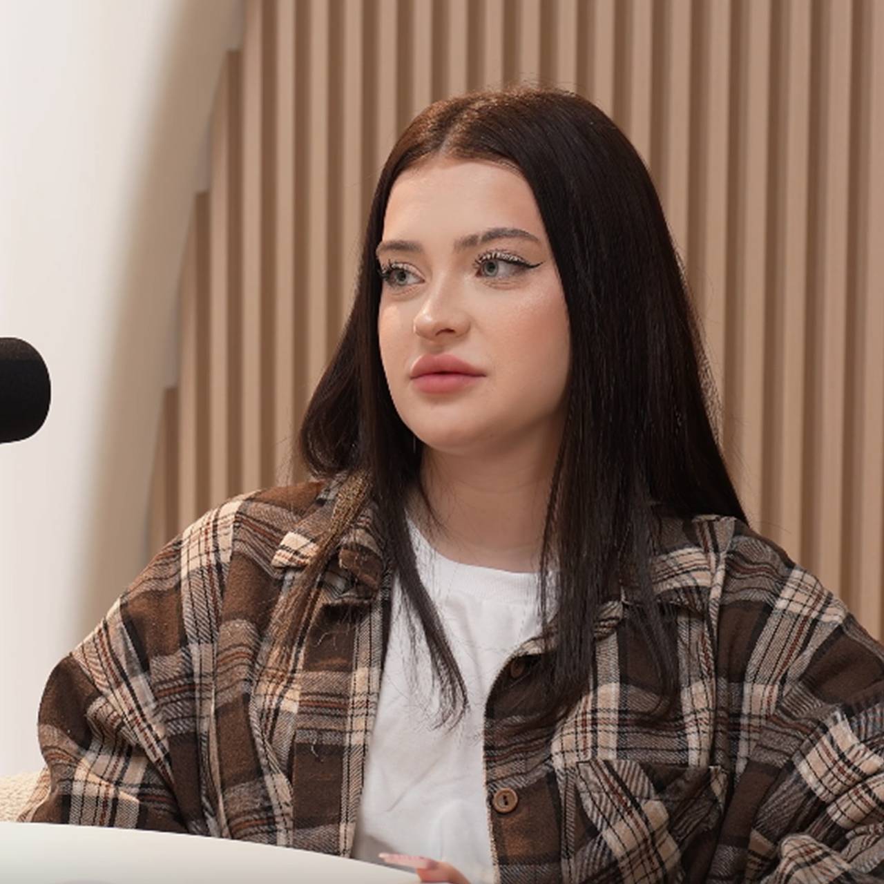 Әдемі мүшесі порно видео