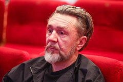Сергей Шнуров