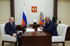 Владимир Путин и Юрий Борисов