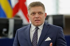 Роберт Фицо