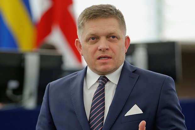 Роберт Фицо
