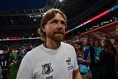 Валерий Карпин