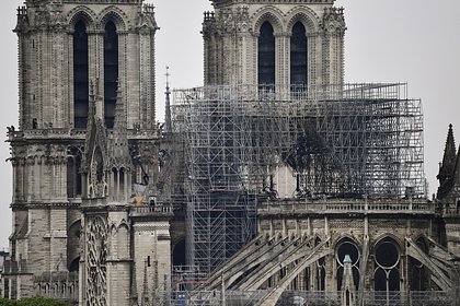 Макрон откроет восстановленный Нотр-Дам с десятками глав стран
