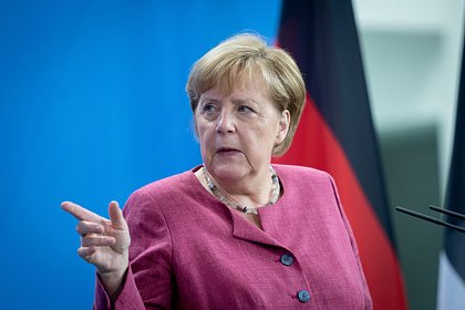 Дипломаты вспомнили об унизительной ситуации для Меркель из-за Путина