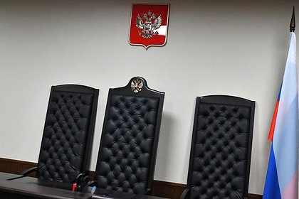 Расправившегося с соседями из-за громкой музыки россиянина заочно осудили