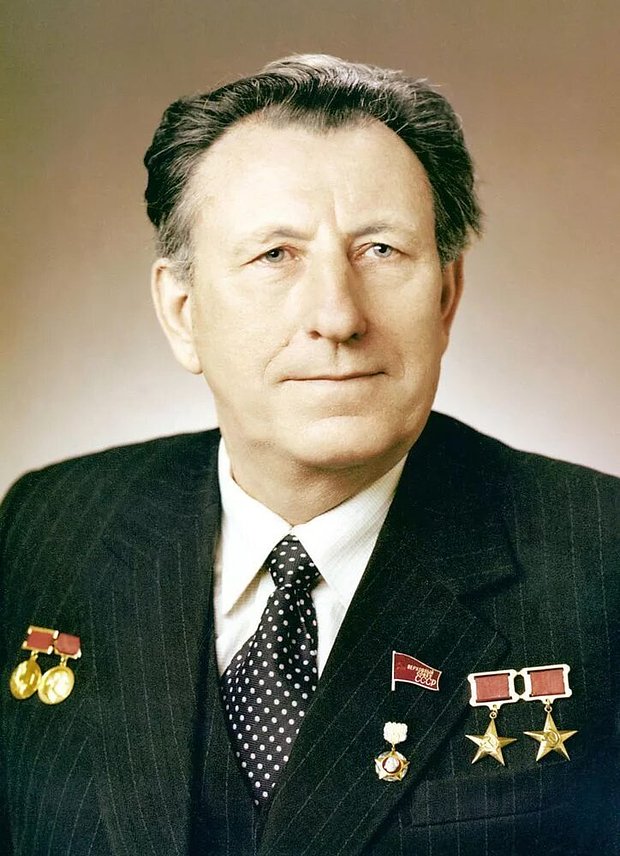 Владимир Уткин 