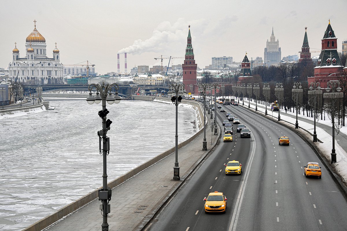 Храм Христа Спасителя и Кремль, Москва, Россия