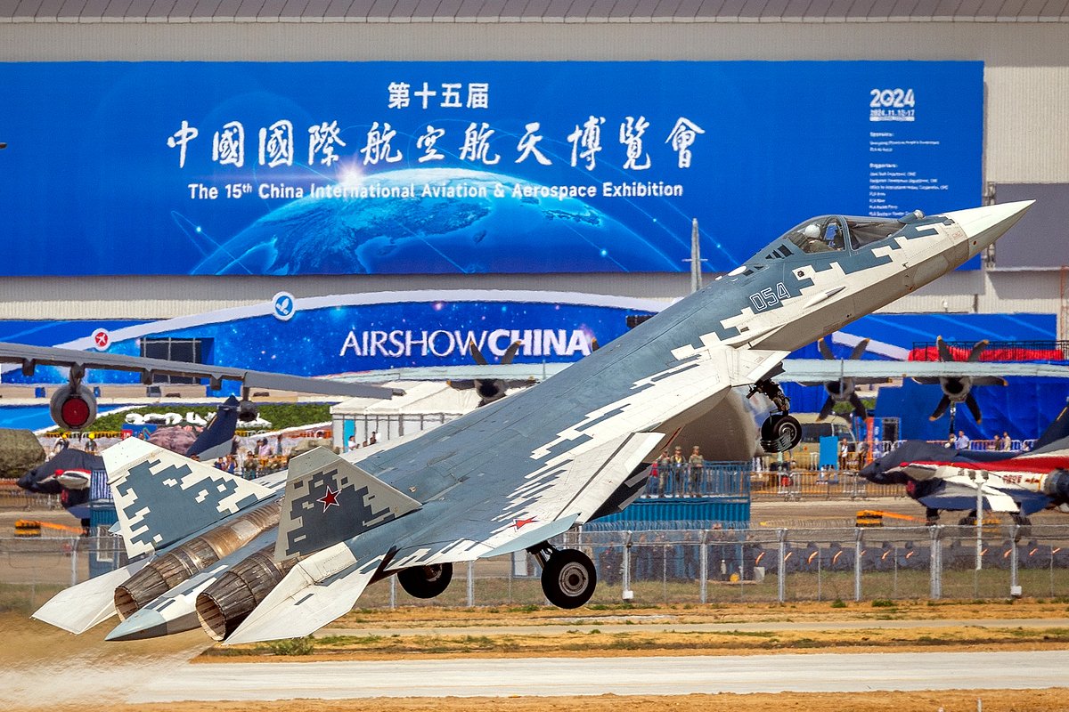 Су-57 на Airshow China