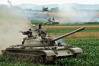 «Вам не сломить нас!» Как память о Второй мировой войне и ударах НАТО в 1999 году повлияла на отношение Сербии к США, ЕС и России?