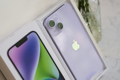 Apple прекратила продажи старых iPhone в Европе