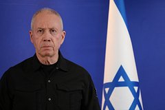 Йоав Галант