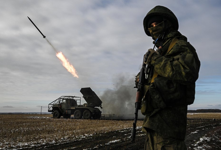 https://icdn.lenta.ru/images/2025/01/09/15/20250109155825733/preview_bb596408e8b3faa7f814c25192be4376.jpg