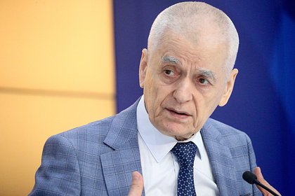 Онищенко оценил необходимость создания вакцины от метапневмовируса