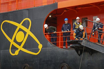 Российский атомный ледокол получил повреждения в Карском море