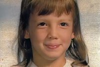 Пропавшая 13-летняя девочка внезапно нашлась спустя 20 лет. Почему ей не поверили, а родные сестры отказались ее признавать?