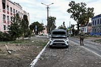 ВСУ нанесли ракетный удар из HIMARS по зданию школы-интерната в Судже. Там могли находиться пленные мирные жители