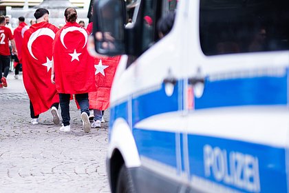 Мужчина украл три килограмма золота и три дня прятался от полицейских в вентиляции