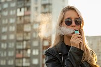 Вейпы: что это и почему опасны. Что вреднее — вейпы или сигареты?