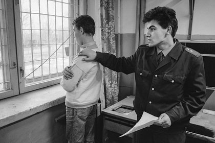 «Я — санитар Ельцина» В 1990-х московский журналист стал первым черным риелтором России. За что он получил пожизненный срок?