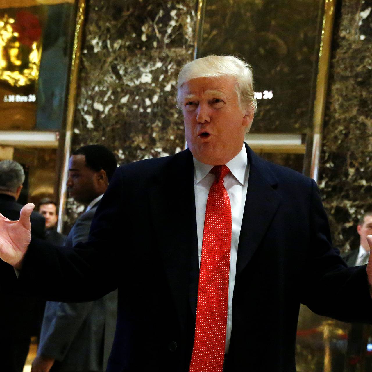 Трамп назвал Меган Маркл ужасной и отказался депортировать принца Гарри из  США: Политика: Мир: Lenta.ru
