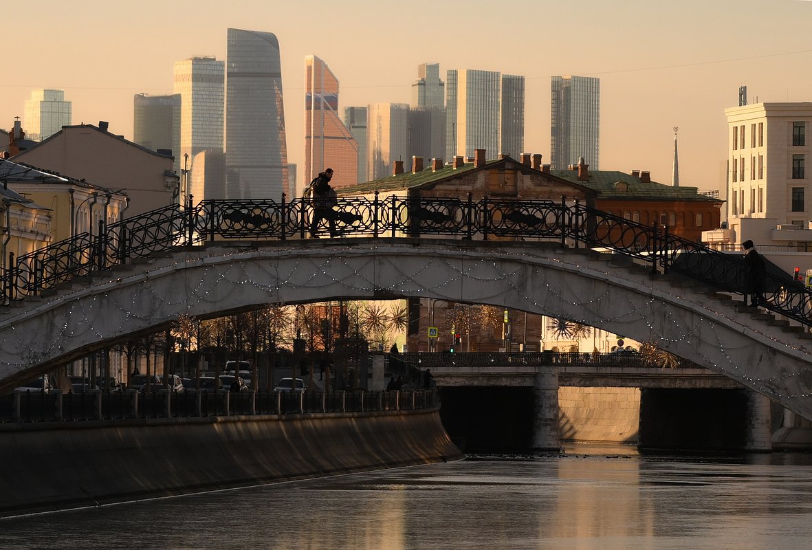 Садовнический мост в Москве