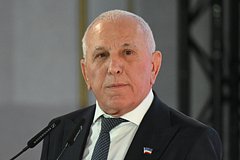 Дмитрий Константинов