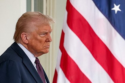 Трамп указал Зеленскому на необходимость компромисса для достижения мира на Украине