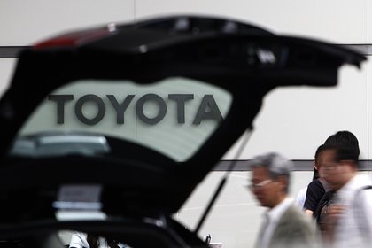 Toyota провела тайные переговоры с бывшими автодилерами из России. Предпринимателей заставили подписать бумаги о неразглашении