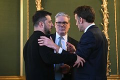Мораторий на обстрелы, потом миротворцы. Макрон раскрыл детали совместного с Великобританией плана по Украине